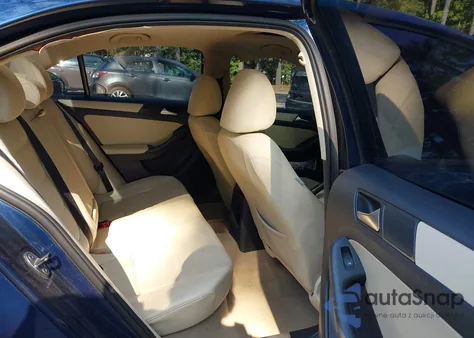 2012 Volkswagen Jetta Se W/Convenience Sunroof z USA, uszkodzony, nr VIN 3VWDX7AJ4CM452108